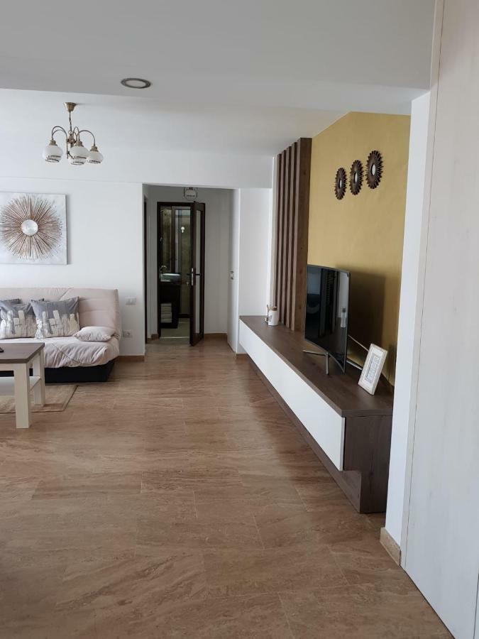 Apartament 2 Camere Ultracentral Râmnicu Vâlcea Dış mekan fotoğraf