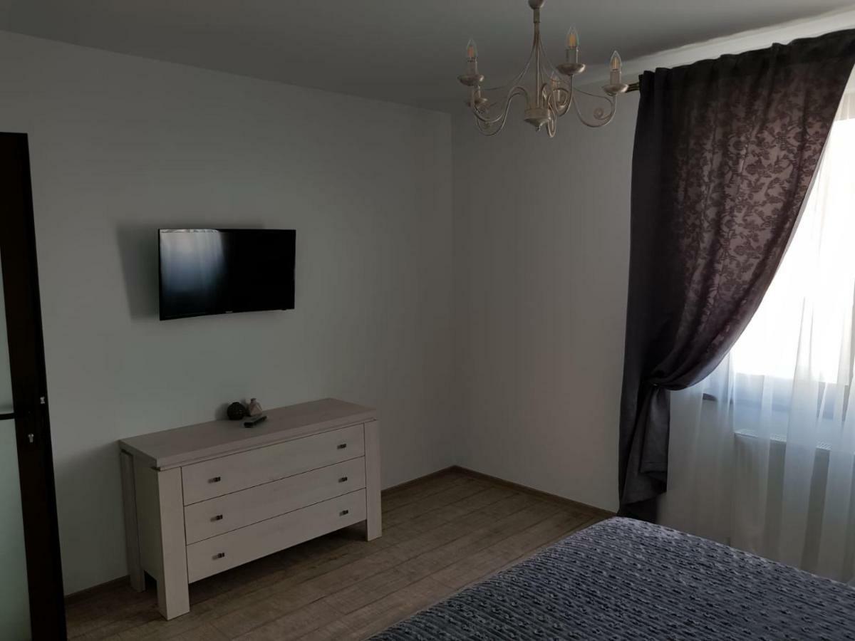 Apartament 2 Camere Ultracentral Râmnicu Vâlcea Dış mekan fotoğraf