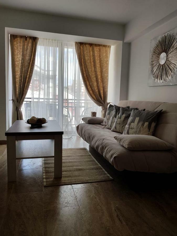 Apartament 2 Camere Ultracentral Râmnicu Vâlcea Dış mekan fotoğraf